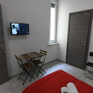 A Casa Mia ** Roma
